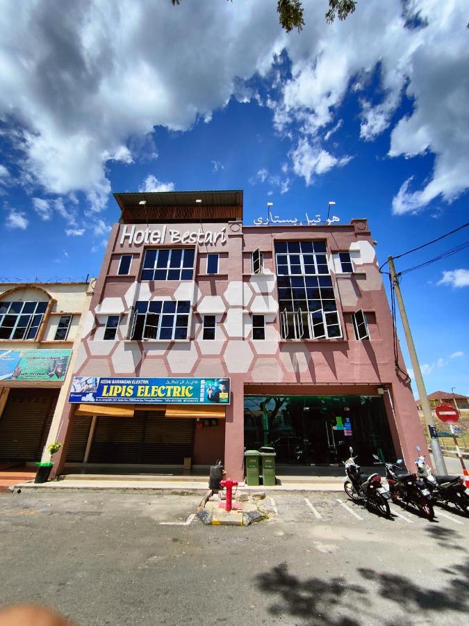 Hotel Bestari Kuala Lipis Exteriér fotografie