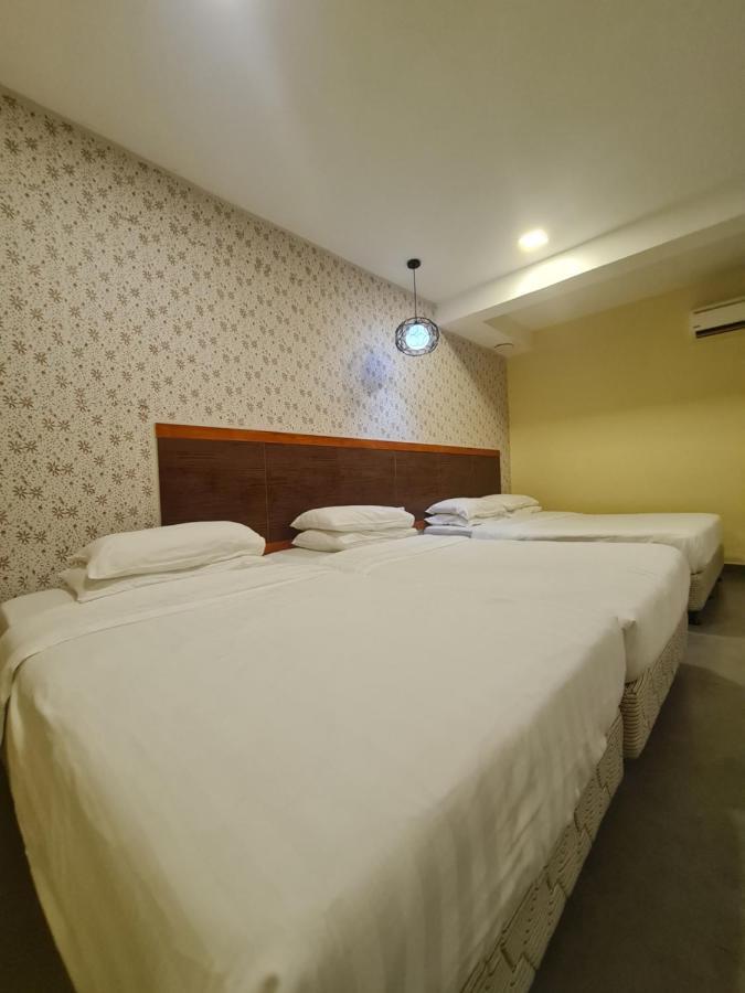 Hotel Bestari Kuala Lipis Exteriér fotografie