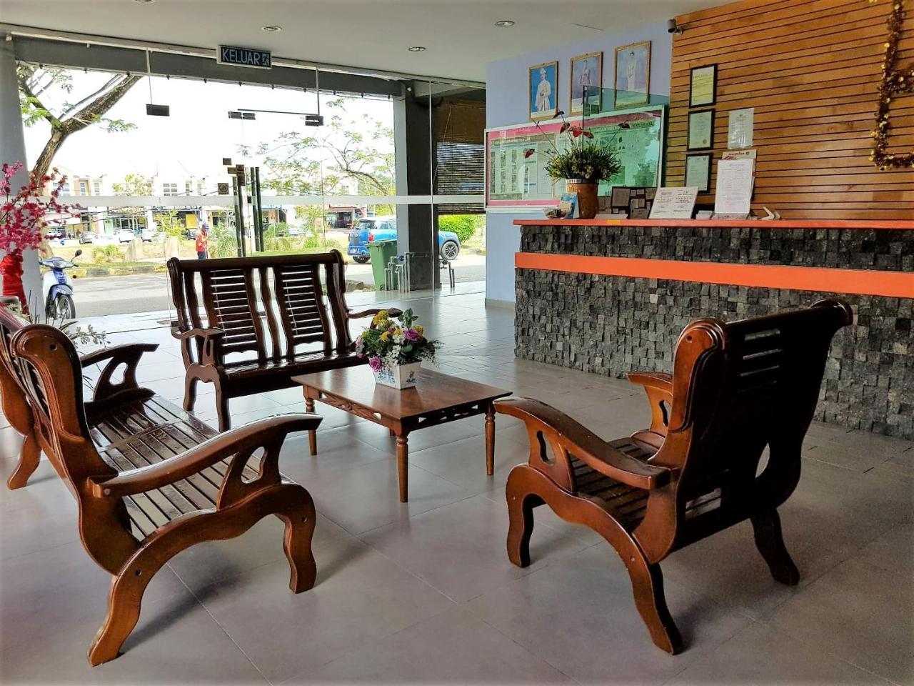 Hotel Bestari Kuala Lipis Exteriér fotografie